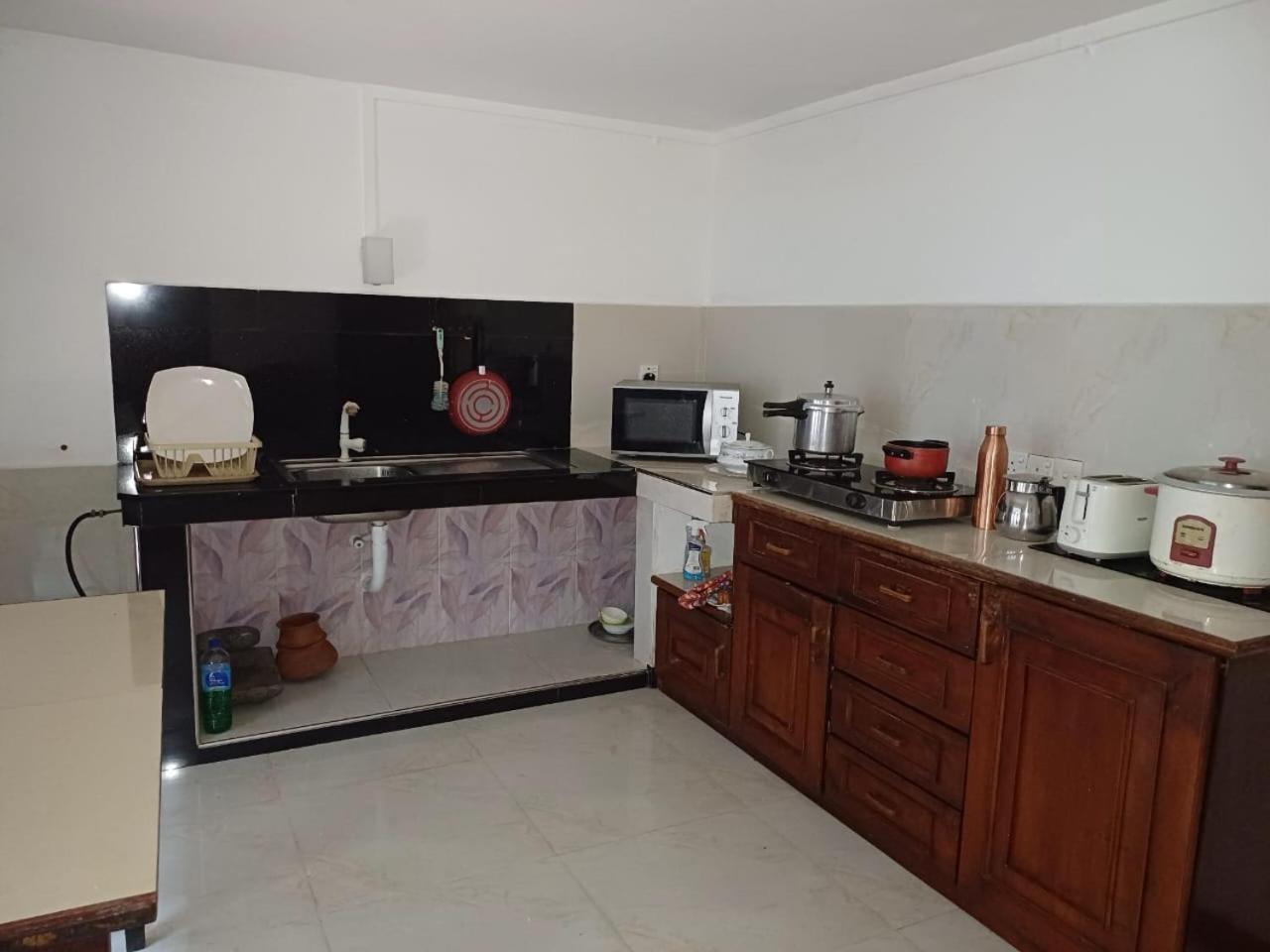 Villa Chenu Dehiwala-Mount Lavinia Εξωτερικό φωτογραφία