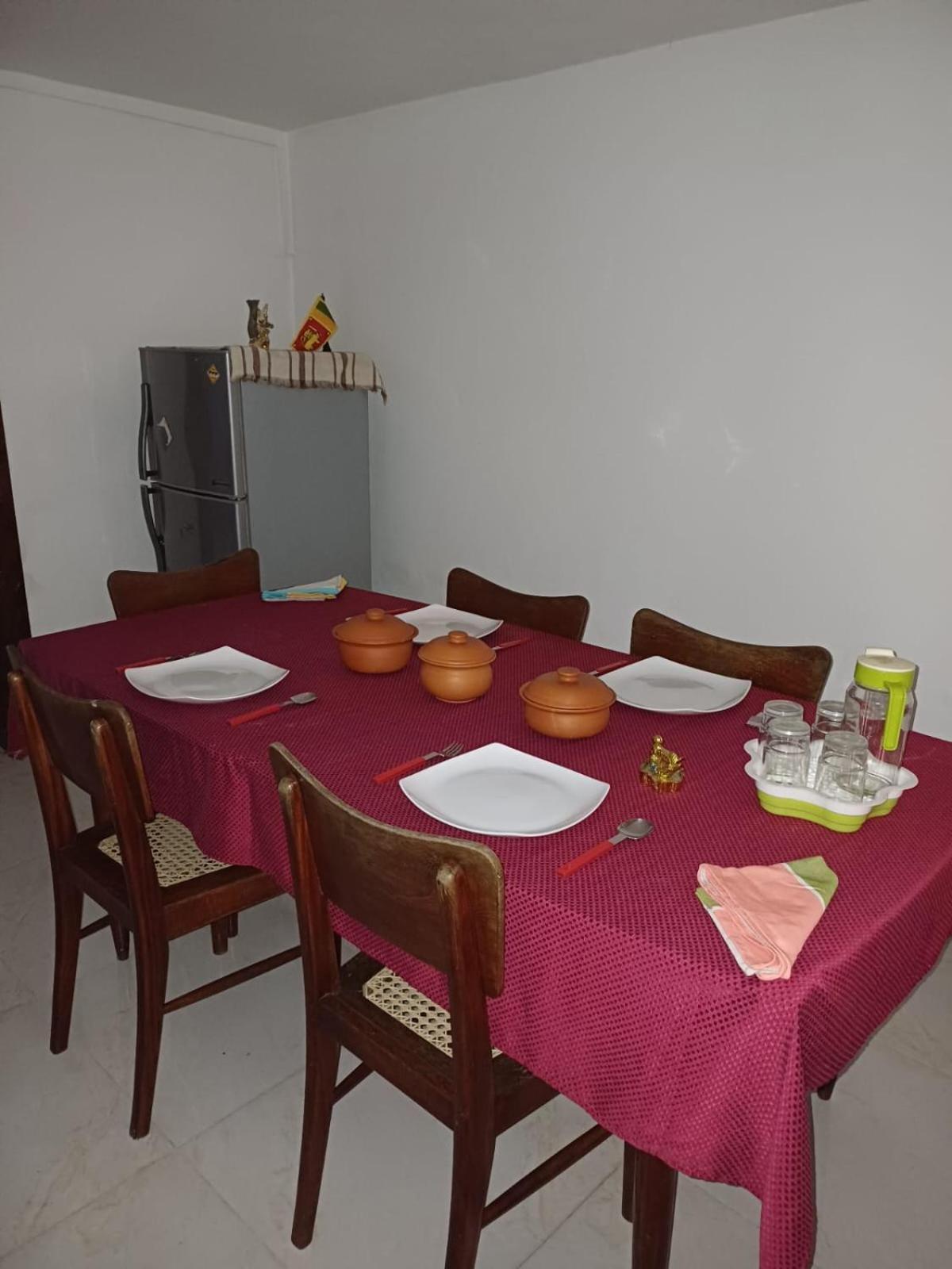Villa Chenu Dehiwala-Mount Lavinia Εξωτερικό φωτογραφία
