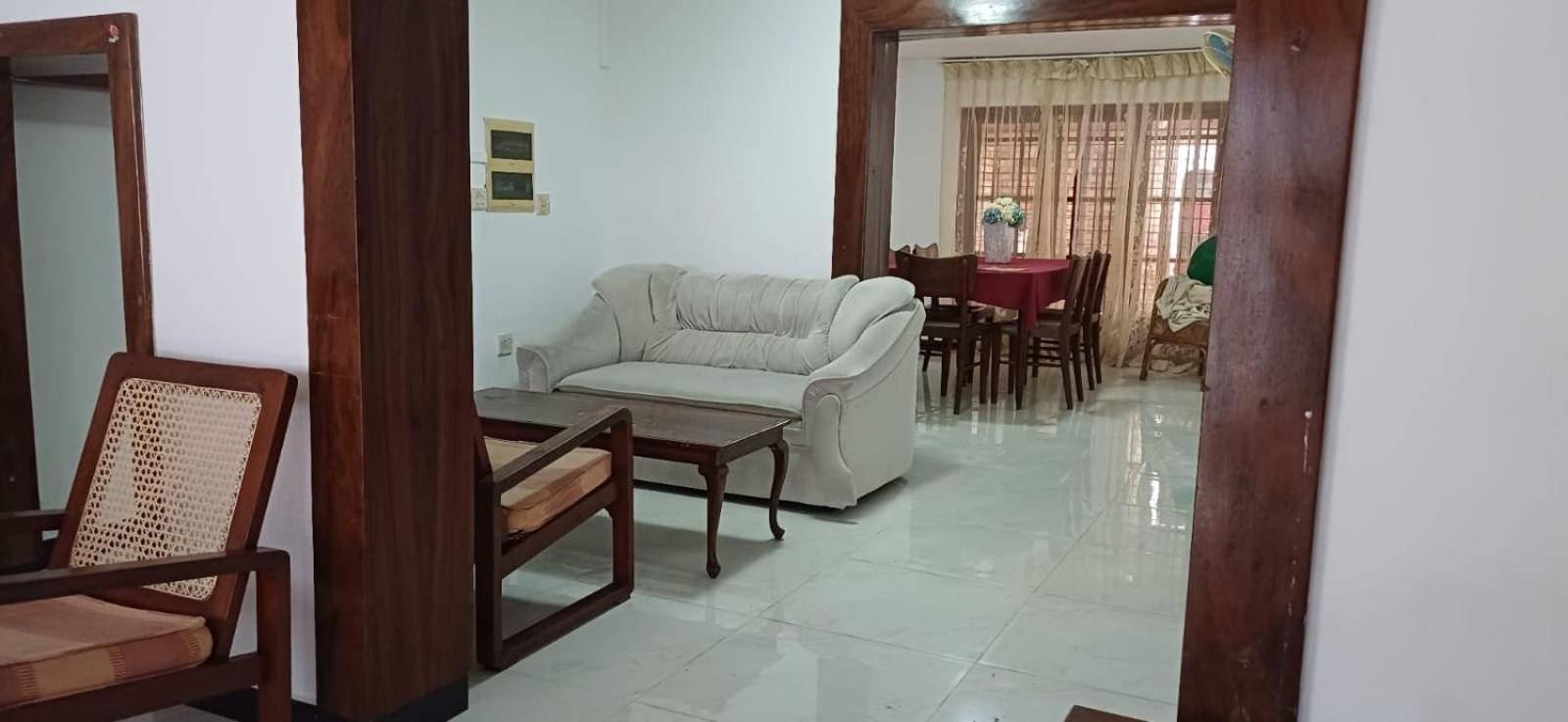 Villa Chenu Dehiwala-Mount Lavinia Εξωτερικό φωτογραφία